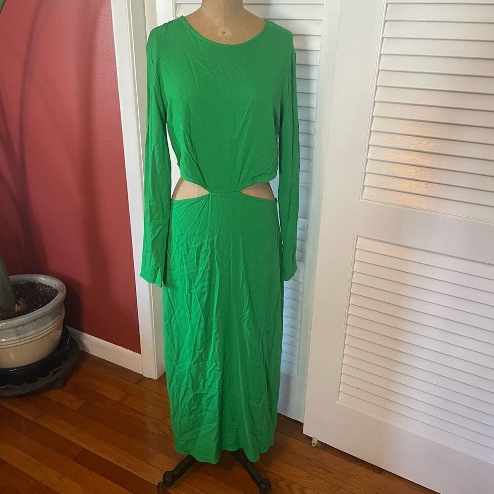 H&M | bright green full length long sleeve cut out dress M NWT $35